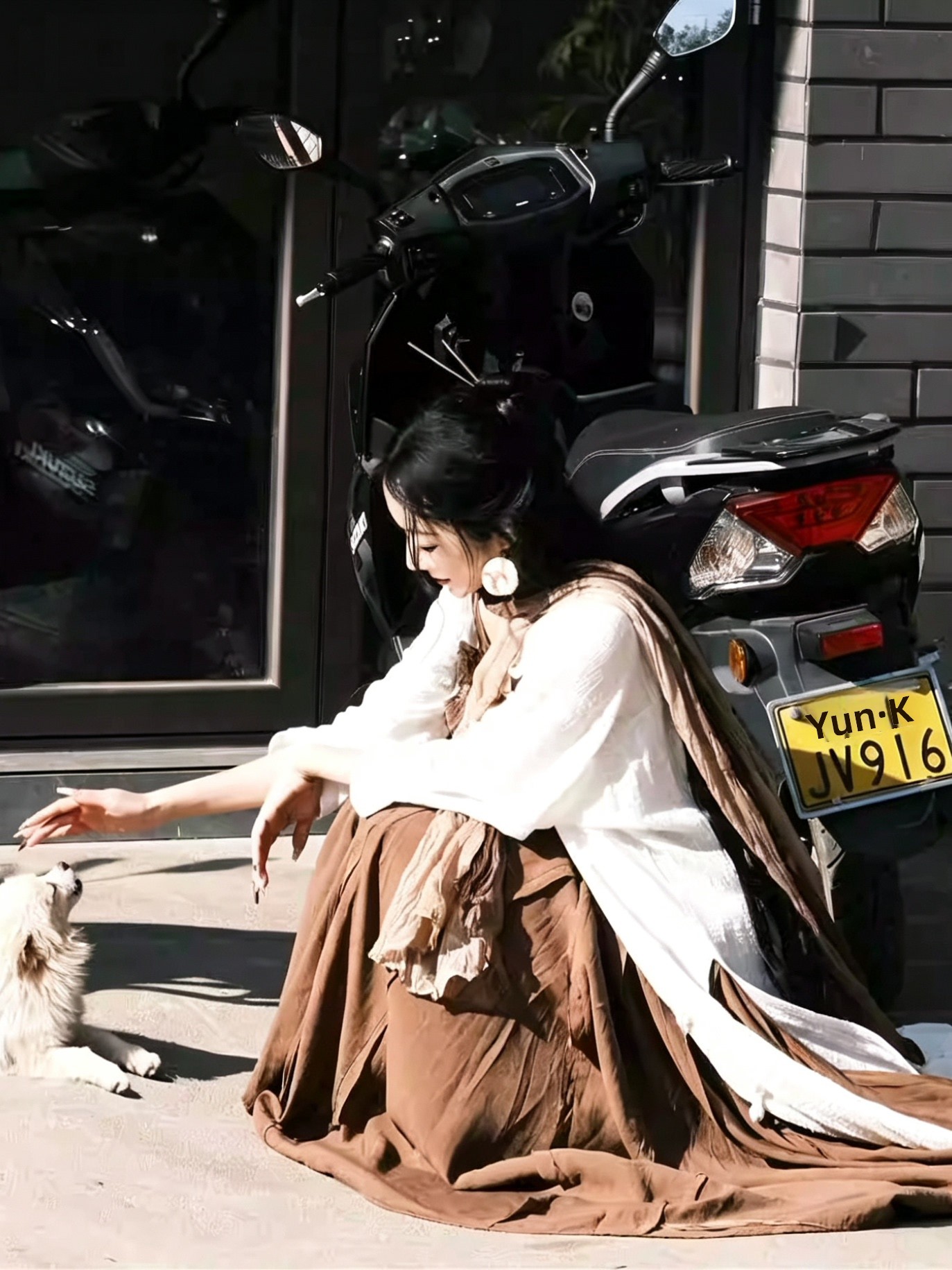 Neues chinesisches Damenkleid  – Photography Zen Bewertung und Preis